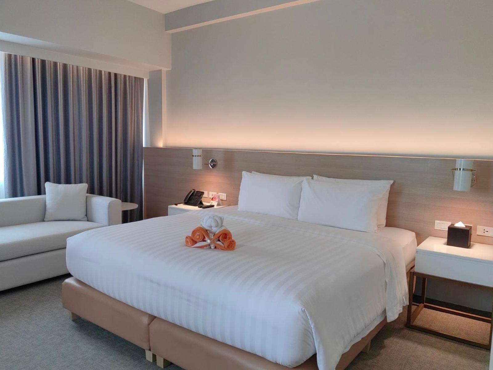 Brittany Hotel Bgc Taguig Exterior photo