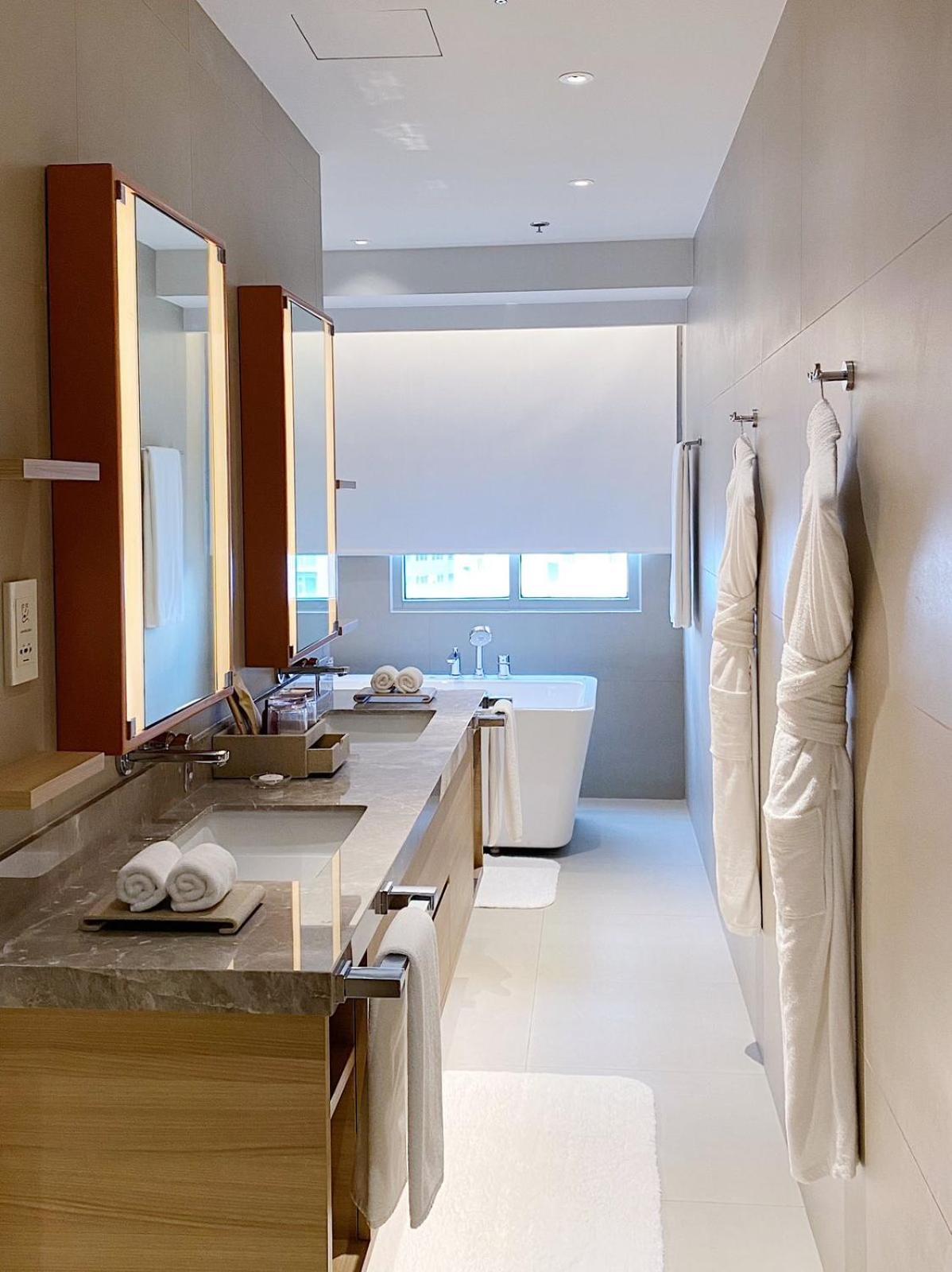 Brittany Hotel Bgc Taguig Exterior photo